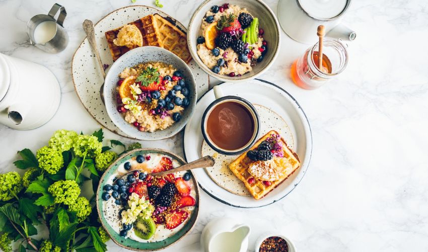 10 Expert Tips for Mindful Eating: Enhance Your Relationship with Food